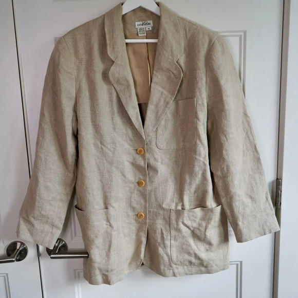 Ann Taylor Beige Linen Blend Blazer size M--3‎ Button Closure - Picture 1 of 4